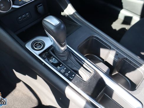 Used 2023 Nissan Sentra SV FWD image 19