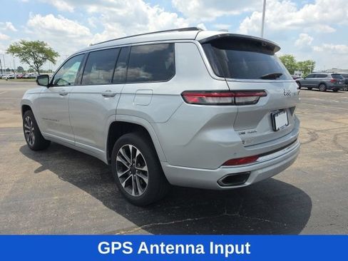 Used 2021 Jeep Grand Cherokee L Overland w/ Luxury Tech Group IV AWD/4WD image 5