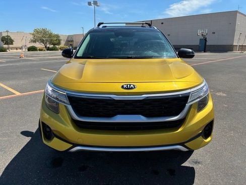 Used 2021 Kia Seltos S FWD image 9
