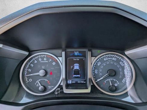 Certified 2023 Toyota Tacoma SR5 image 11