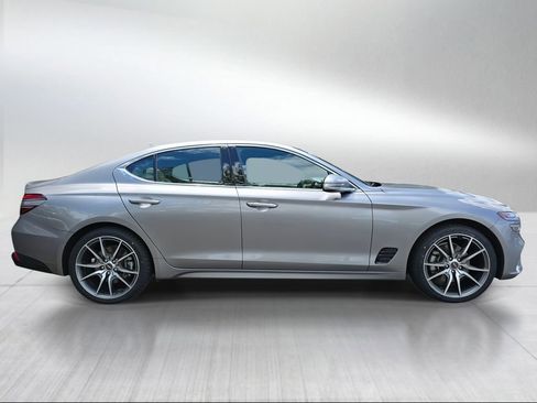Used 2023 Genesis G70 2.0T AWD/4WD image 2