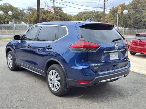 Used 2018 Nissan Rogue S AWD/4WD image 5