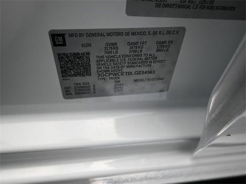 Used 2020 Chevrolet Silverado 1500 LT w/ Texas Edition image 32