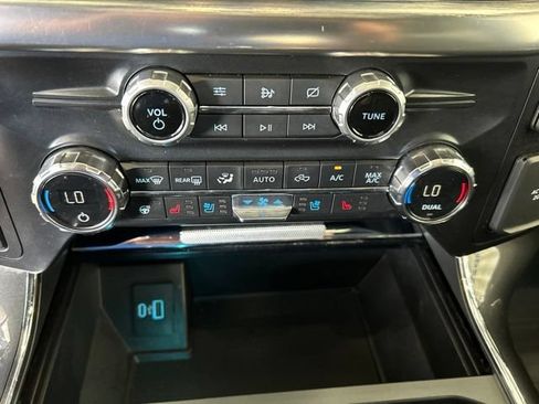 Used 2021 Ford F150 Lariat w/ Equipment Group 502A High AWD/4WD image 15