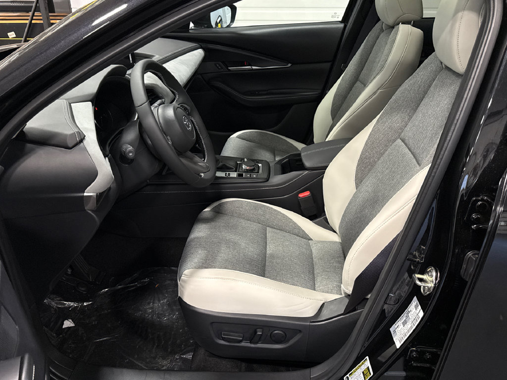New 2026 MAZDA CX-30 Aire Edition AWD/4WD image 4