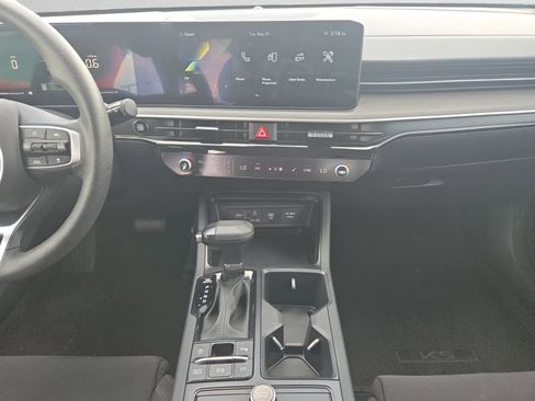 Used 2025 Kia K5 LXS FWD image 11