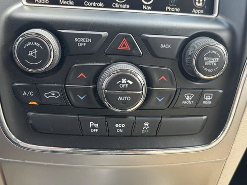 Used 2014 Jeep Grand Cherokee Limited AWD/4WD image 15