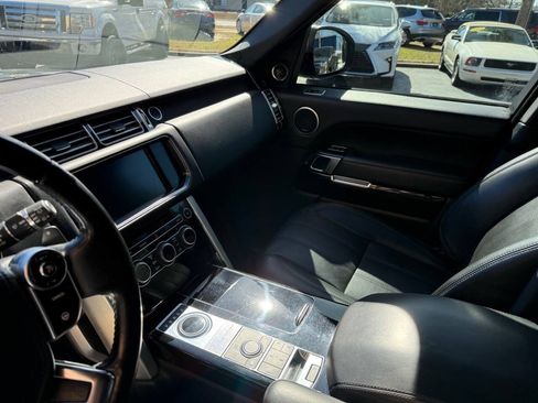 Used 2015 Land Rover Range Rover Supercharged AWD/4WD image 6