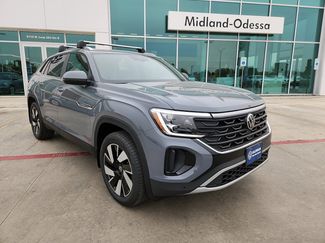 New 2026 Volkswagen Atlas Cross Sport SE video 1