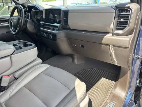 Used 2023 Chevrolet Silverado 1500 LT w/ All Star Edition Plus RWD image 12