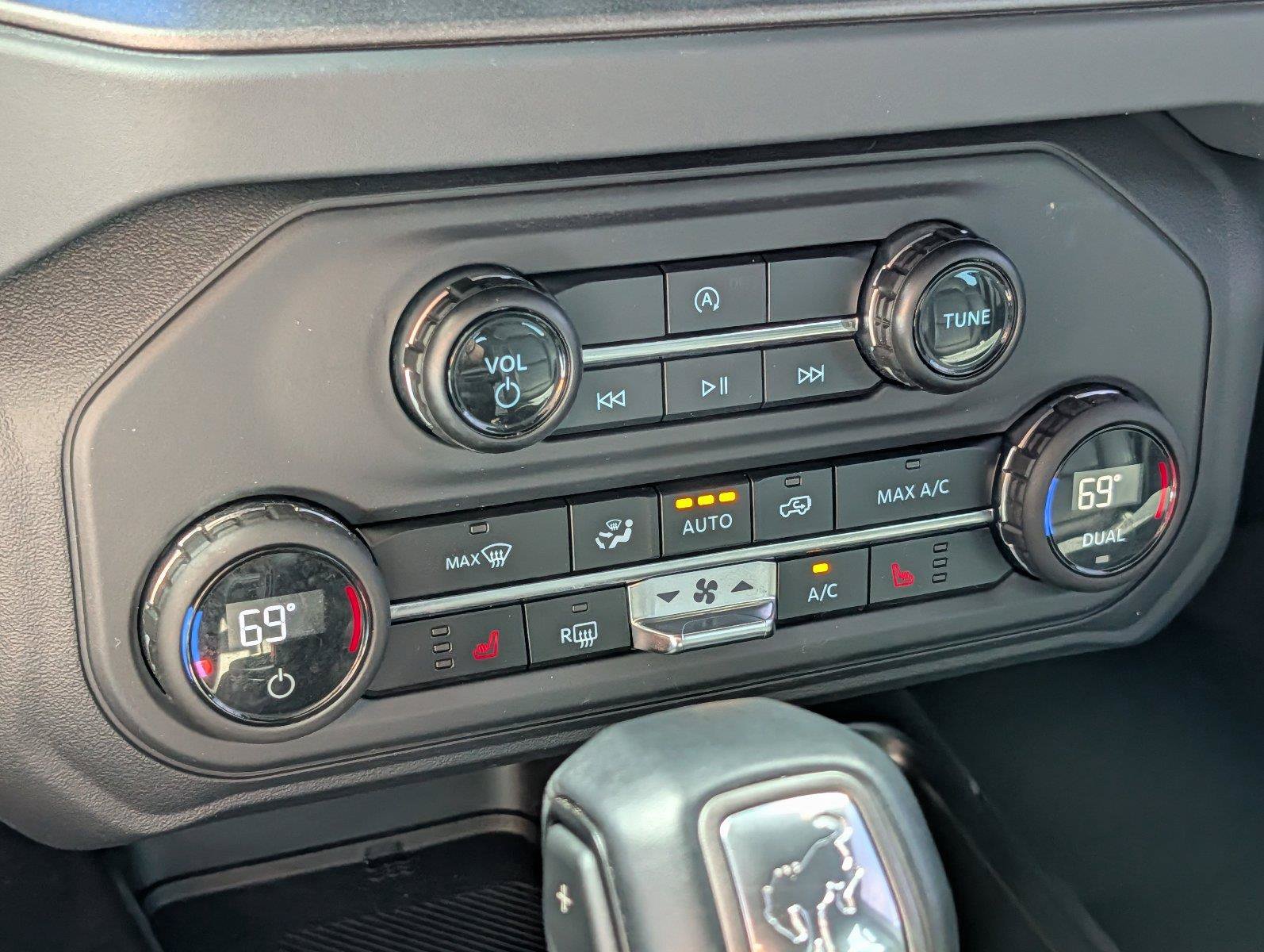 Used 2025 Ford Bronco Big Bend AWD/4WD image 17