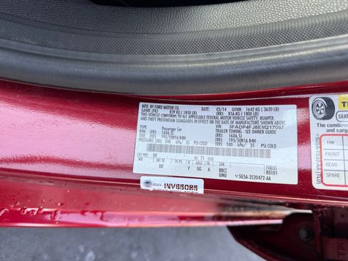 Used 2014 Ford Fiesta Titanium image 25