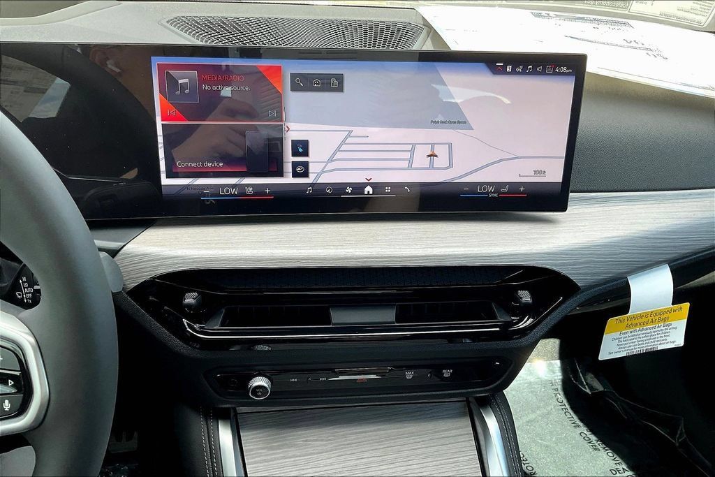 Used 2026 BMW i4 xDrive40i w/ M Sport Package AWD/4WD image 16