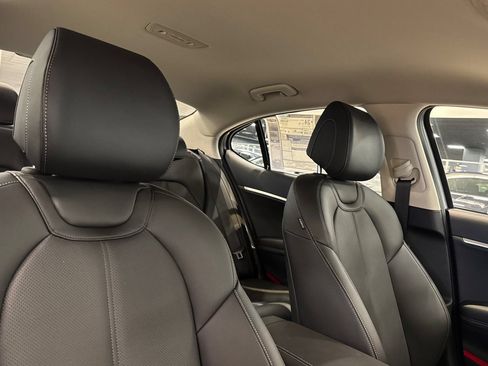 New 2026 Genesis G70 2.5T RWD image 16