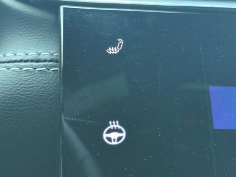 New 2026 Jeep Grand Cherokee L Limited w/ Luxury Tech Group II image 24