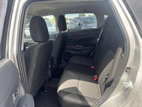 Used 2025 Mitsubishi Outlander Sport ES AWD/4WD image 10