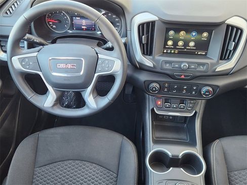 Used 2019 GMC Terrain SLE image 27