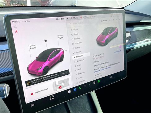 Used 2021 Tesla Model Y Performance image 19