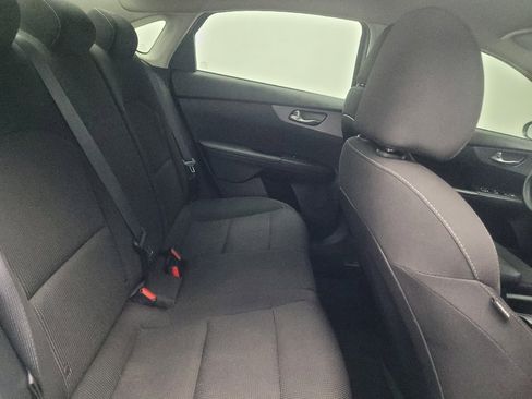 Used 2021 Kia Forte LXS FWD image 19