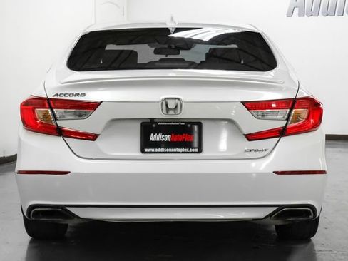 Used 2019 Honda Accord Sport image 8