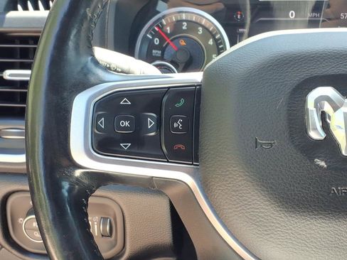 Used 2019 RAM 1500 Big Horn AWD/4WD image 16