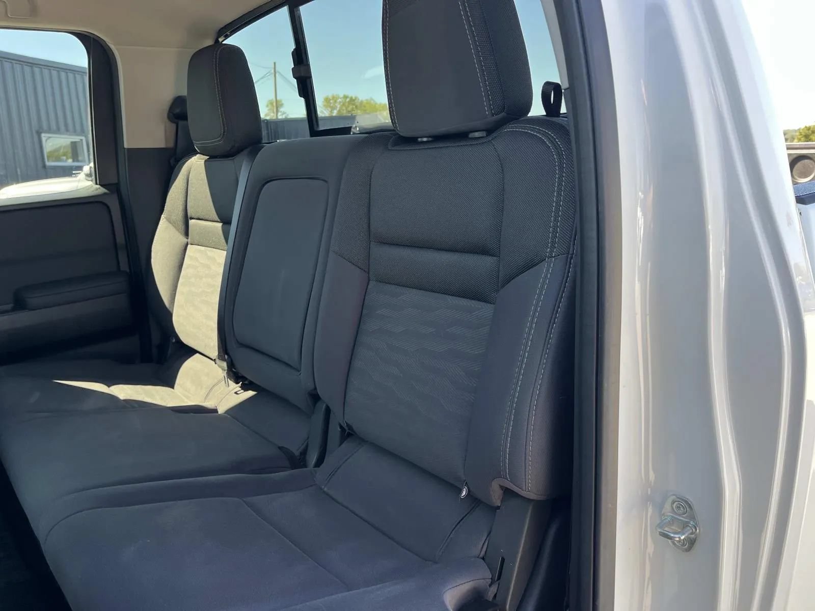 Used 2024 Nissan Frontier SV RWD image 20