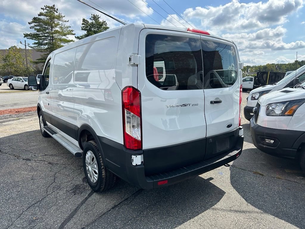 Used 2025 Ford Transit 250 Low Roof w/ Exterior Upgrade Package RWD image 8