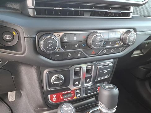 New 2026 Jeep Wrangler Rubicon image 18