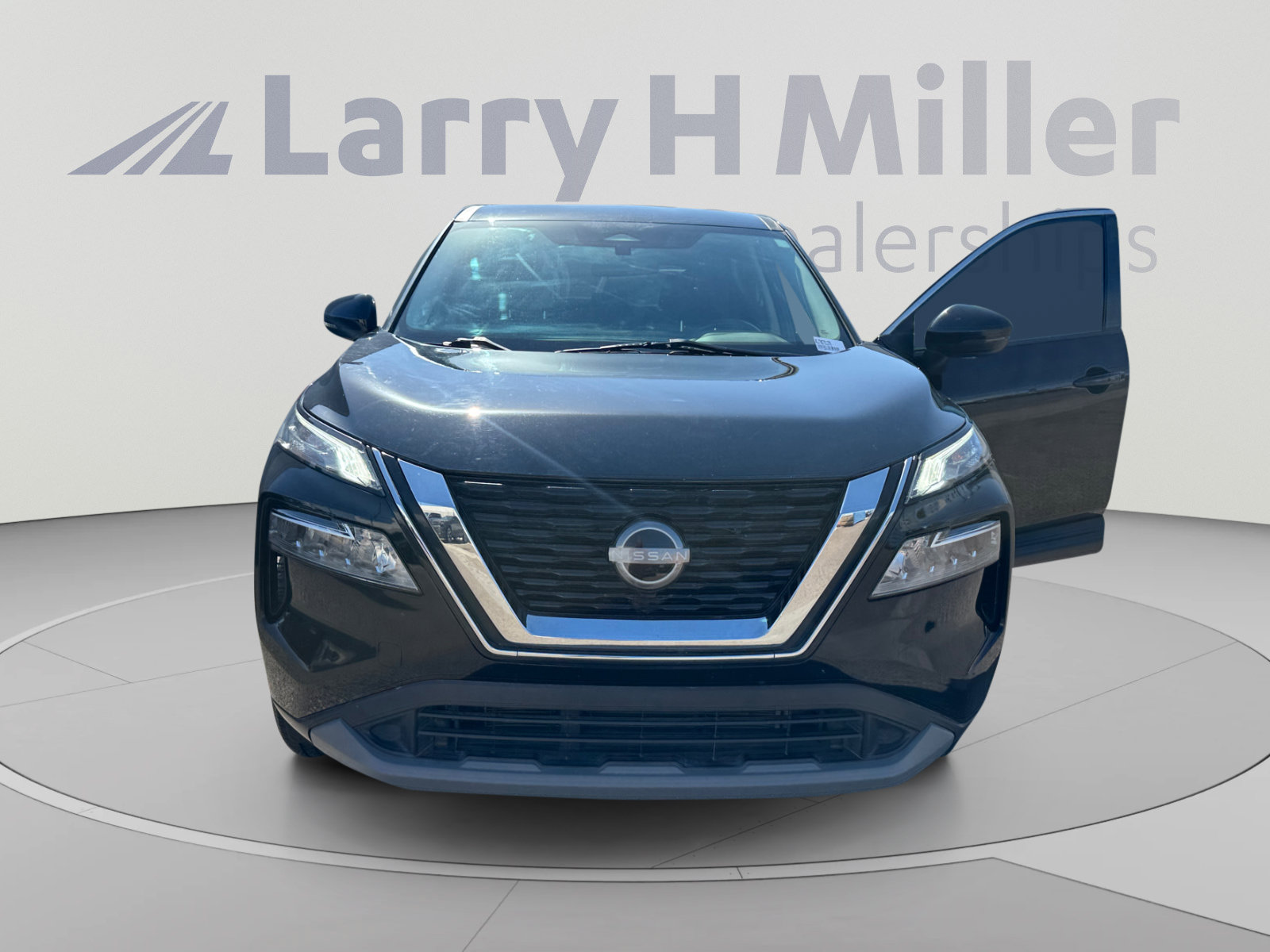 Used 2022 Nissan Rogue SV AWD/4WD image 8