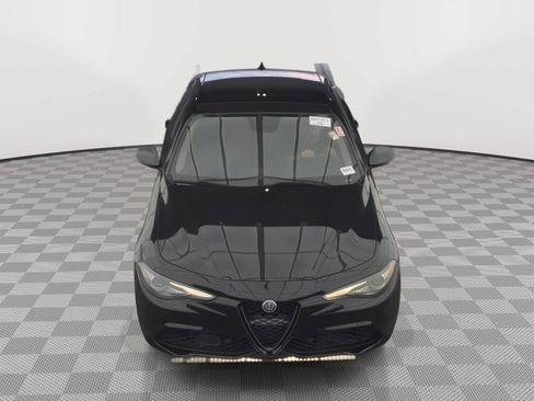 Used 2019 Alfa Romeo Giulia Ti Sport w/ Quick Order Package 22U Sport RWD image 16