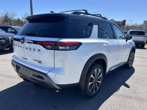 New 2026 Nissan Pathfinder Platinum w/ Lighting Package AWD/4WD image 7