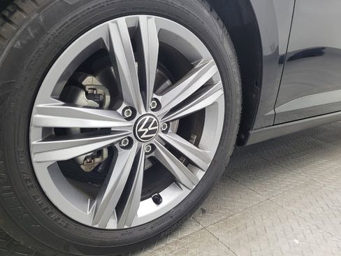 Used 2024 Volkswagen Jetta SE image 31