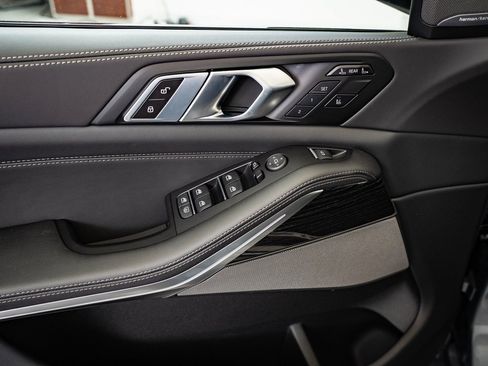 New 2026 BMW X7 xDrive40i w/ M Sport Package image 26