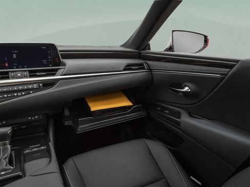 Used 2021 Lexus ES 350 Ultra Luxury w/ Accessory Package 2 FWD image 35