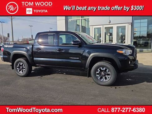 Certified 2020 Toyota Tacoma TRD Off-Road image 1