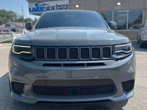 Used 2019 Jeep Grand Cherokee Trackhawk AWD/4WD image 2