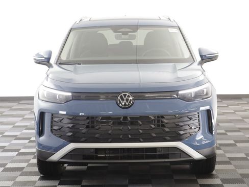 New 2026 Volkswagen Tiguan SE image 23