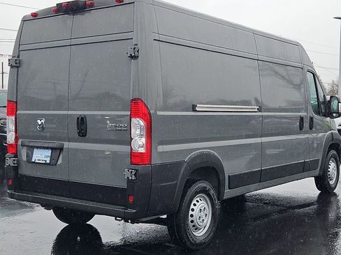 New 2026 RAM ProMaster 2500 w/ Convenience Group image 6