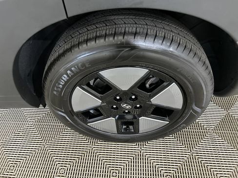 Certified 2026 Hyundai Santa Fe SEL AWD/4WD image 10