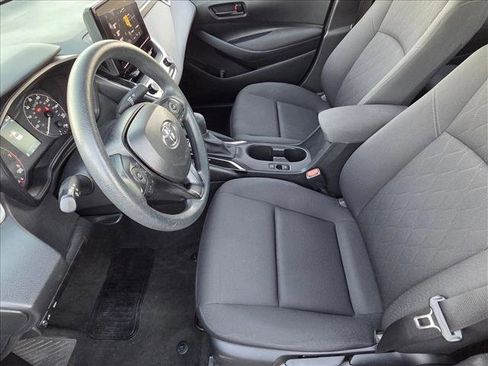 Used 2024 Toyota Corolla LE image 14