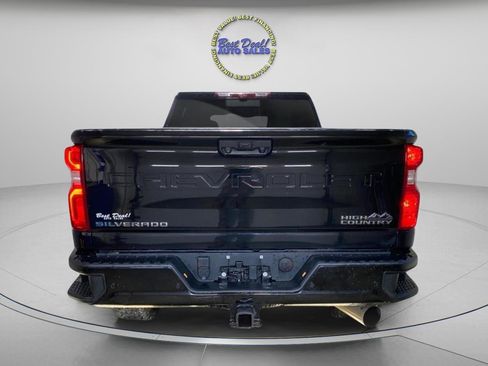 Used 2021 Chevrolet Silverado 2500 High Country w/ Z71 Off-Road Package image 5