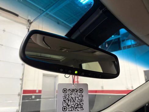 Used 2013 INFINITI JX35 AWD w/ Premium Pkg image 51