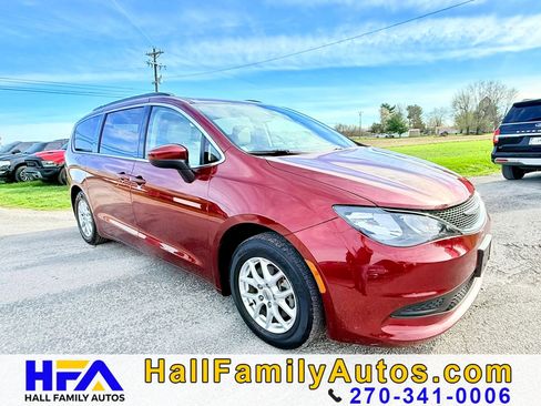 Used 2021 Chrysler Voyager Lxi FWD image 7