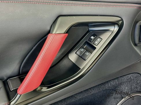 Used 2021 Nissan GT-R NISMO AWD/4WD image 24