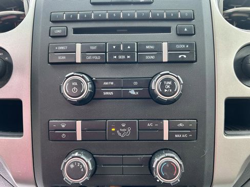 Used 2010 Ford F150 XLT image 13