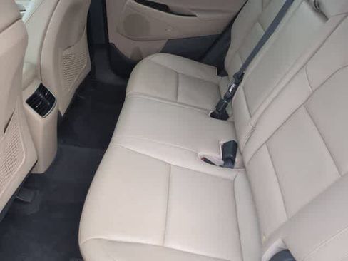 Used 2018 Hyundai Tucson SEL Plus AWD/4WD image 19