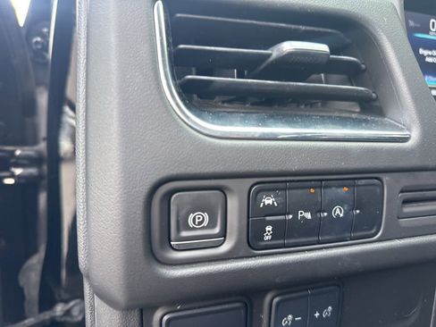 Used 2023 Chevrolet Tahoe RST RWD image 21