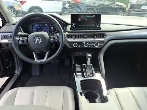 Used 2024 Acura Integra FWD image 8