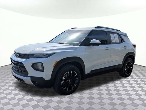 Used 2021 Chevrolet TrailBlazer LT image 7