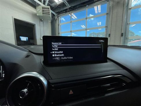 Used 2024 MAZDA MX-5 Miata RF Grand Touring RWD image 18